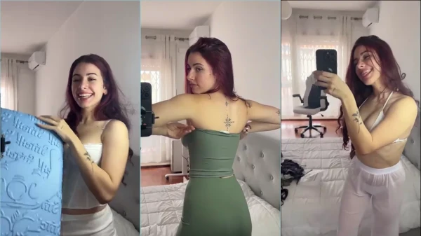Vídeo da musa Catarina Paolino desfilando seus novos biquínis super atraentes
