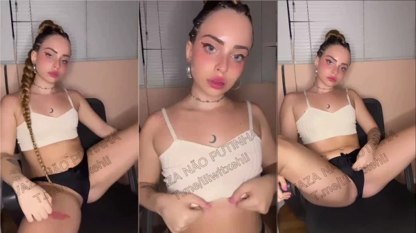 Xehli se soltando e mostrando mais, só pra dar uma provocada
