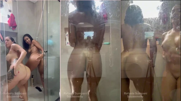 Rafaela Sumpani e Emelly debaixo do chuveiro, sem roupa!
