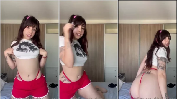 Dá uma olhada na Kinechan de novo em um vídeo onde ela exibe essa bunda maravilhosa!