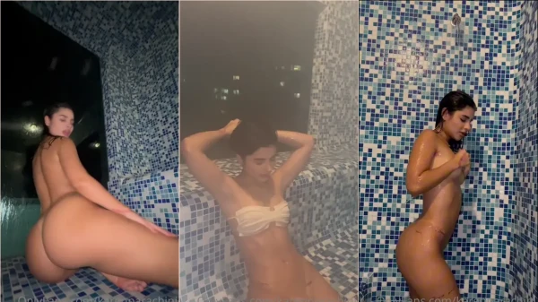 Karen Parachini se esbaldando na beira da piscina, fazendo aquela famosa siririca