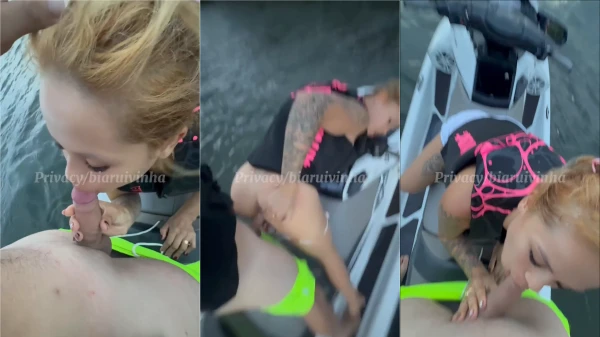 Ruivinha no Jet Ski fazendo graça e se divertindo à vontade