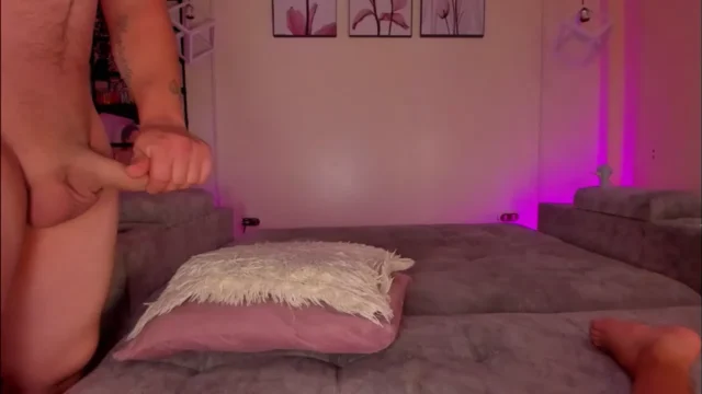 Ana Bella Stone em um vídeo quente, a novinha se esbaldando e fazendo gostoso