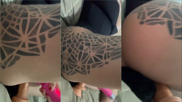 Julia Govea se divertindo com um vibrador na sua buceta cheia de charme